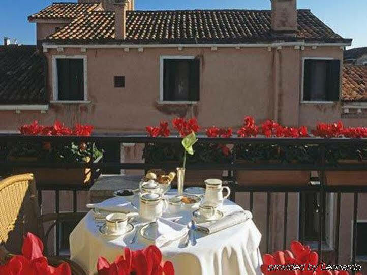 Hotel Torre Dell'orologio Venetië