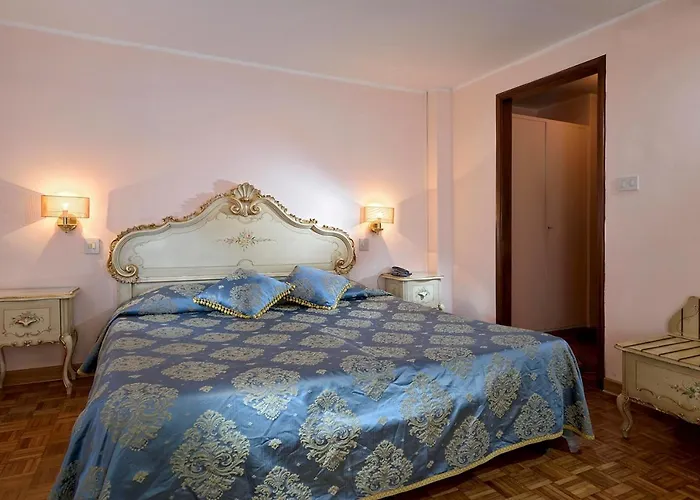 Suites Torre Dell\'Orologio